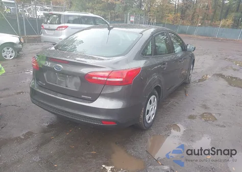 2016 Ford Focus S from USA, damaged, VIN 1FADP3E29GL215416